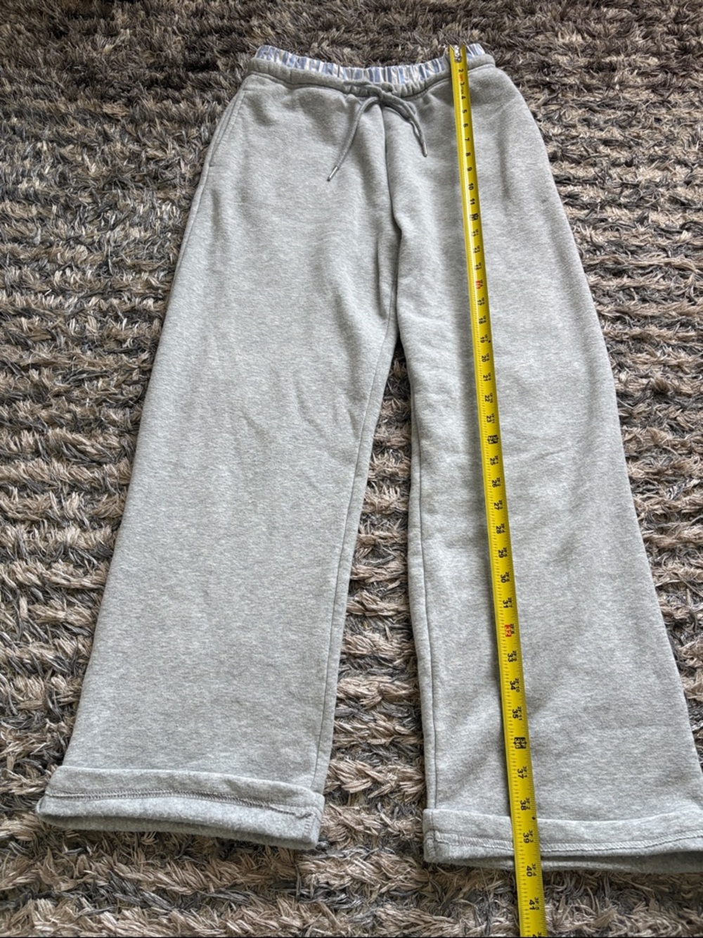 Women's Straight-Leg Pull-On Sweatpants in Light Gray - Picture 3 of 7